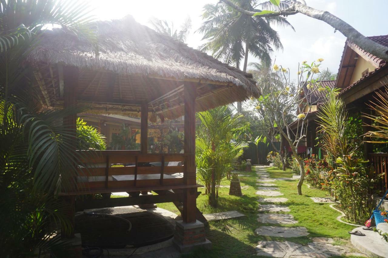 Kuta  Botchan Hostel מראה חיצוני תמונה