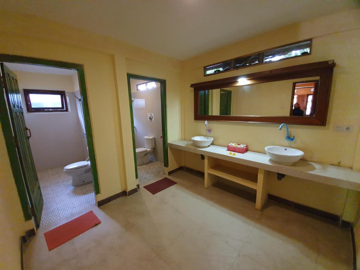 Kuta  Botchan Hostel מראה חיצוני תמונה