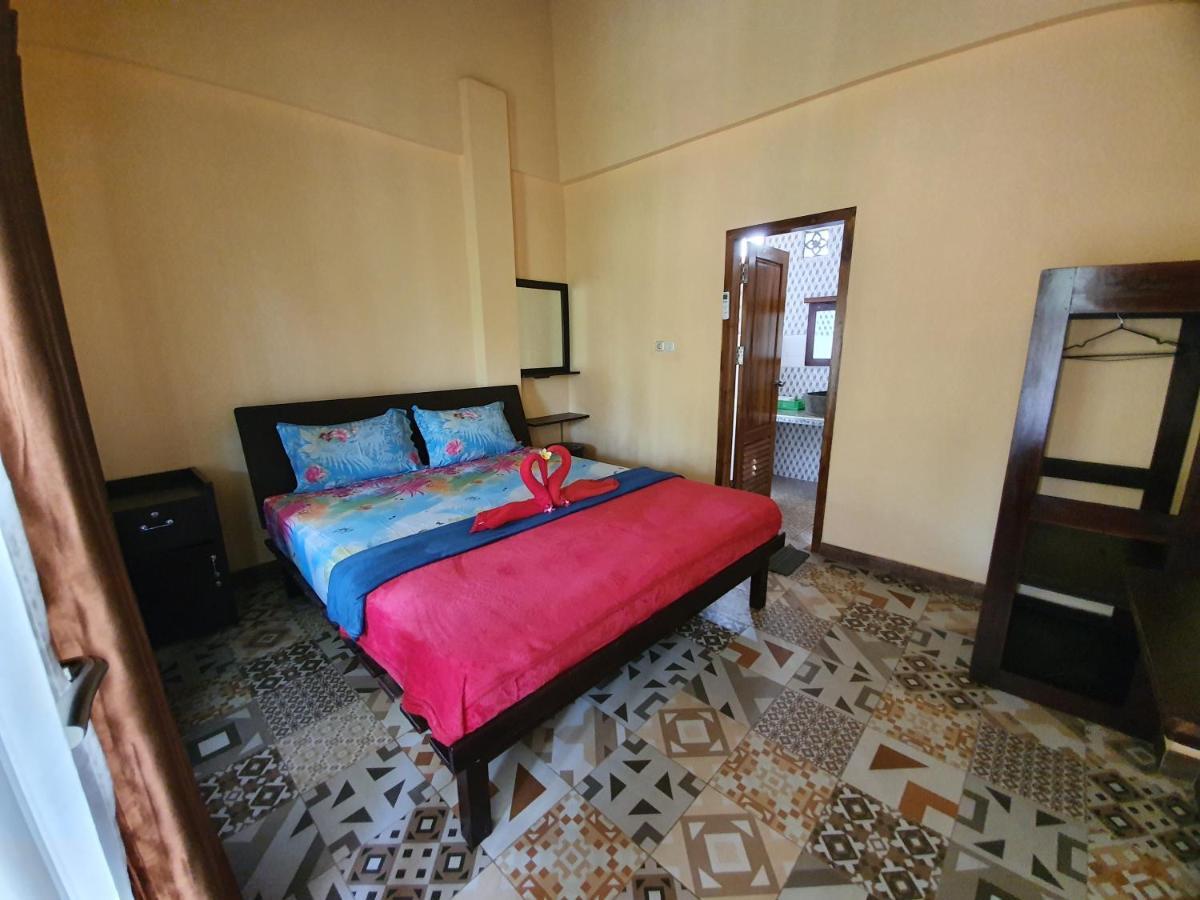 Kuta  Botchan Hostel מראה חיצוני תמונה